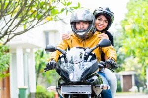 cek premi asuransi motor