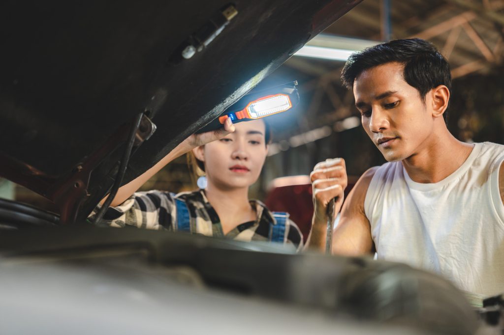 mobil mogok saat mesin panas