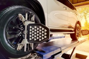 Cara Balancing Ban Mobil Sendiri di Rumah: Biaya dan Alat yang Dibutuhkan!