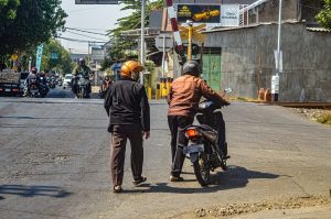 8 Penyebab Motor Kurang Tenaga di Tanjakan dan Cara Mengatasinya