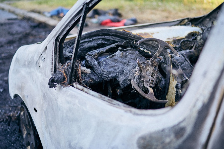 apakah mobil listrik mudah terbakar
