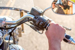 Minyak Rem Motor: Rekomendasi dan Jenis-jenisnya