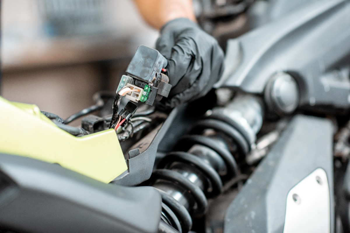 fungsi sekring motor