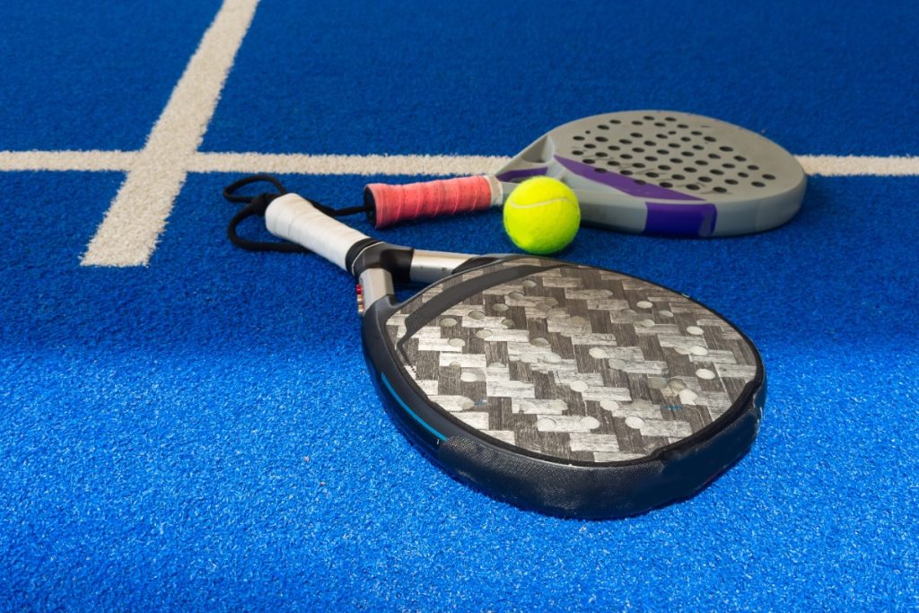jenis raket padel berdasarkan bentuk