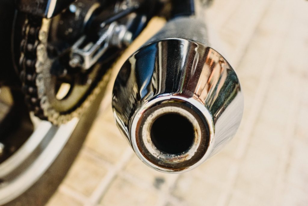 penyebab knalpot motor bocor
