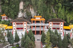 Tempat Wisata Ipoh Terpopuler 2026: Itinerary, Kuliner Halal, dan Akses dari Kuala Lumpur